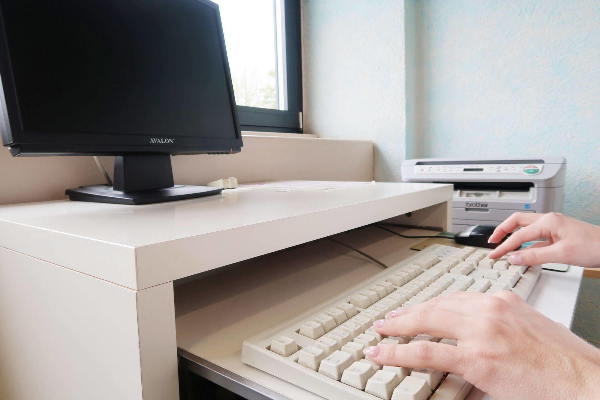 Budget Motel Self Check-In Dällikon Εξωτερικό φωτογραφία